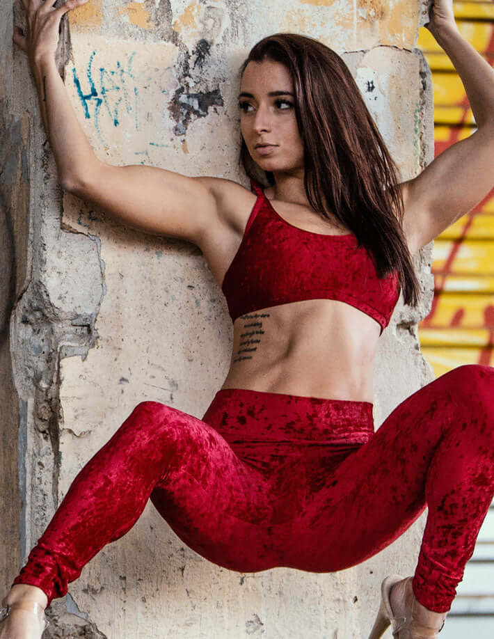 Velvet Sports Bra, Medium Support – Nicole-14